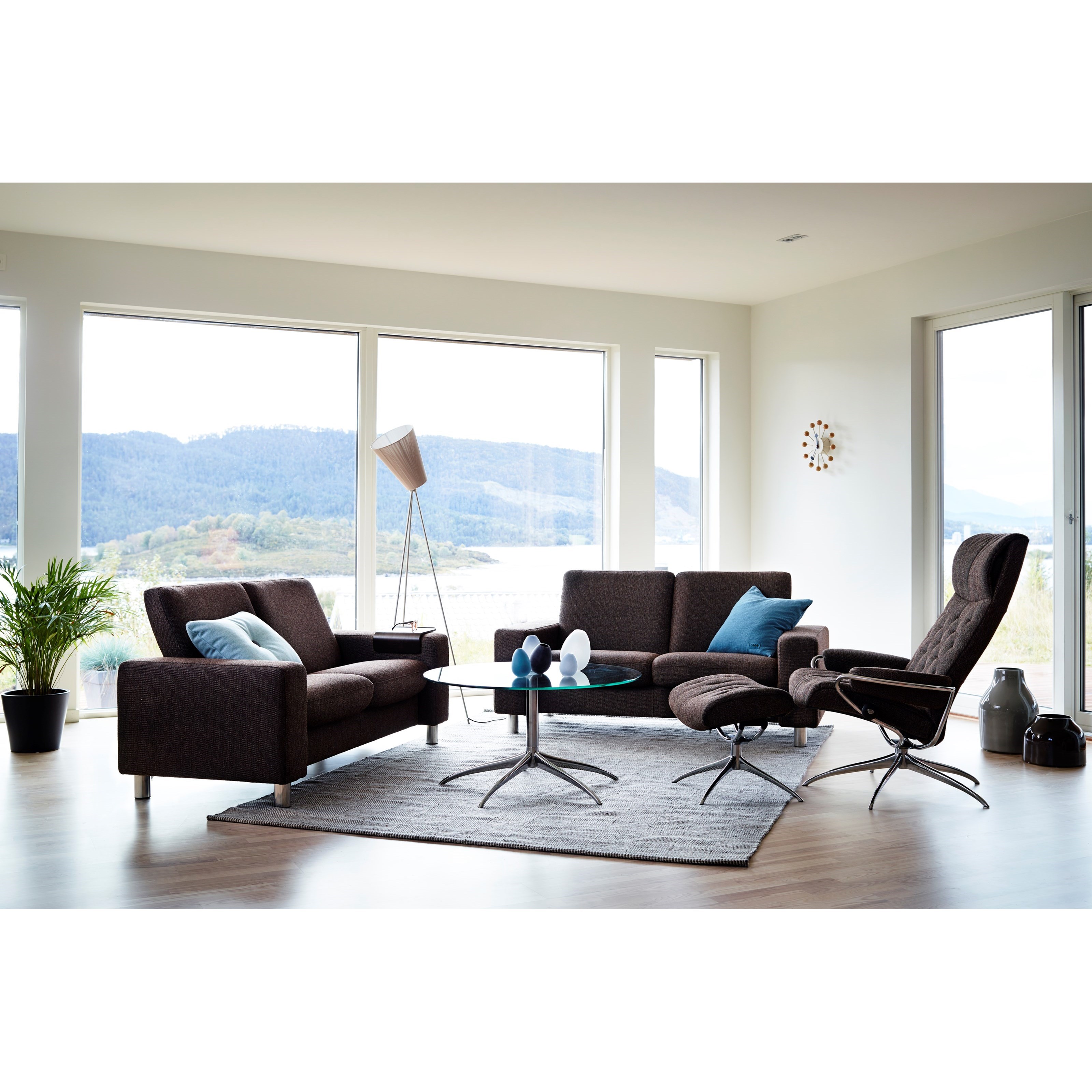 Stressless by Ekornes Tables 5295013 40 Large Urban Table with